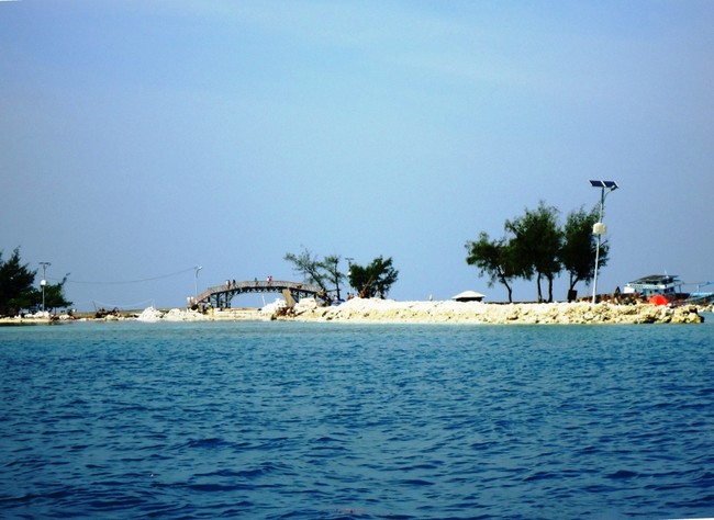Menjelajah Sudut-sudut Cantik Pulau Tidung