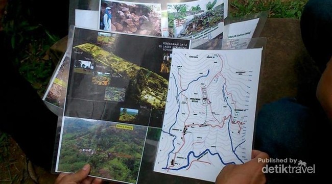 Menjelajahi Gunung Padang