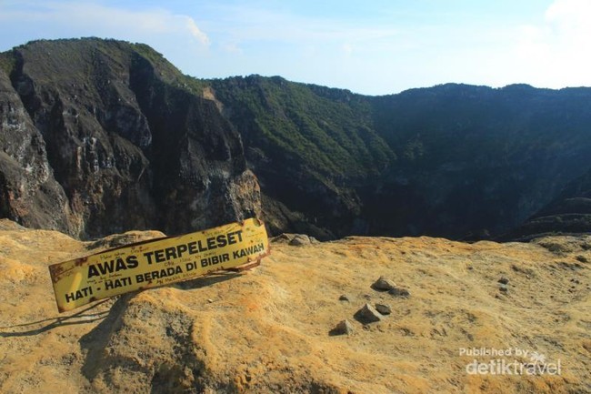 Menyambangi Tanah Tertinggi di Jawa Barat