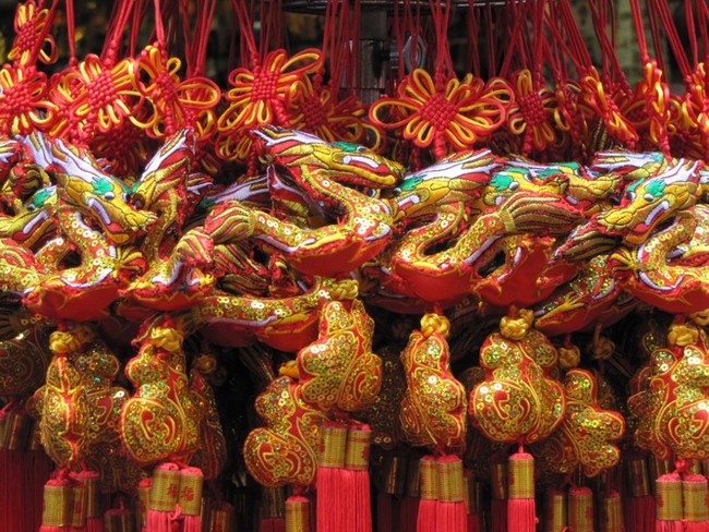 Menyambut Sang Naga di Singapura