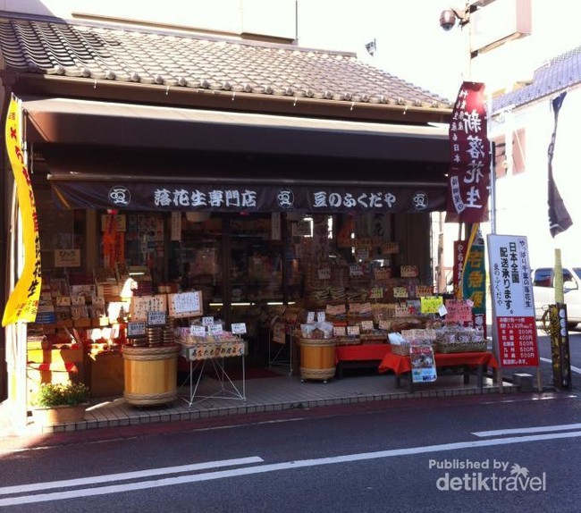 Menyusuri Lorong Waktu di Omotesando, Jepang