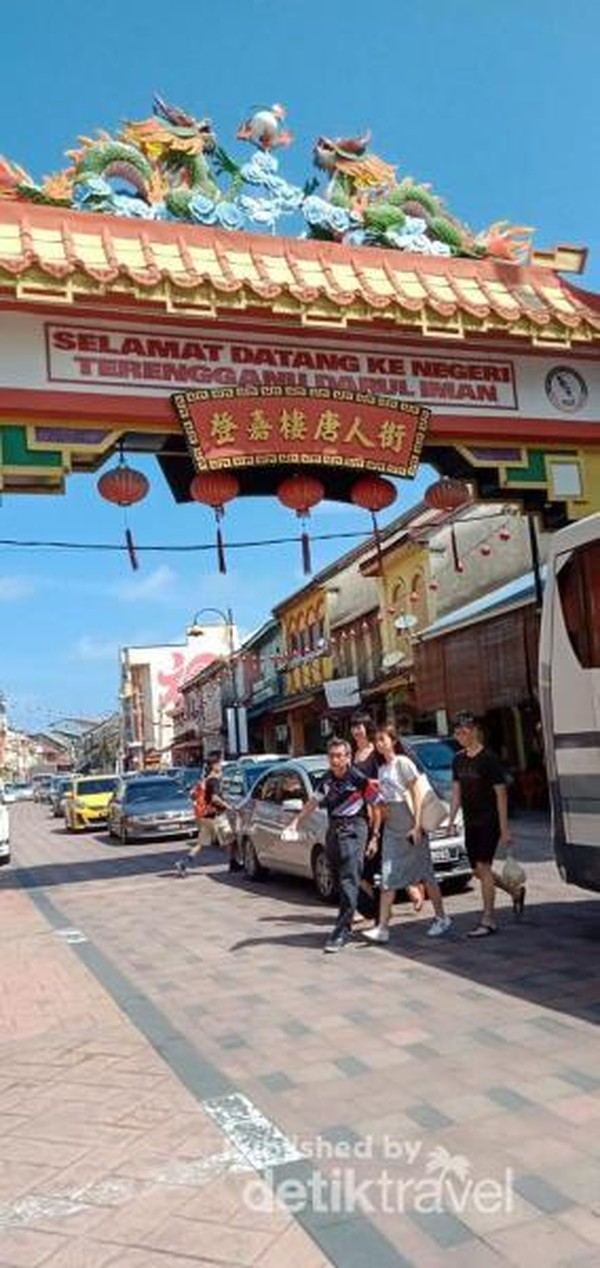 Pintu gerbang Pecinan Kuala Terengganu