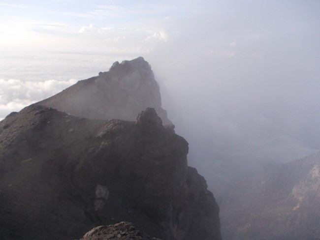 Merapi yang Tetap Menawan