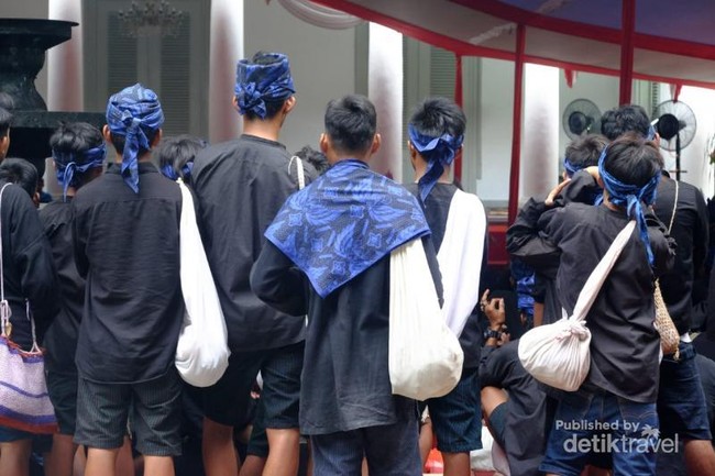 Merasakan Langsung Tradisi Seba Baduy