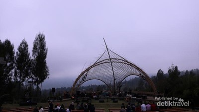 Momen Jazz di Atas Gunung Bromo yang Amat Membekas