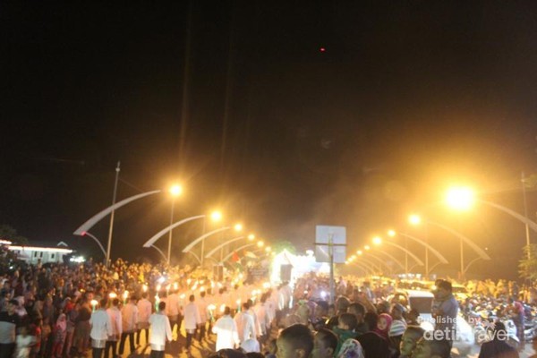 Suasana malam takbiran di Kota Banda Aceh