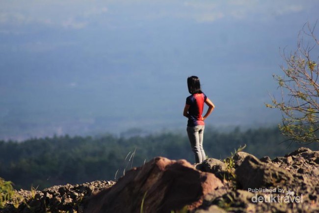 Naik Motor Trail di Merapi, Berkah di Balik Bencana