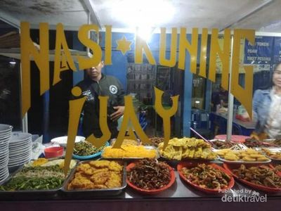 Nasi Kuning Ijay Samarinda Memang Top!