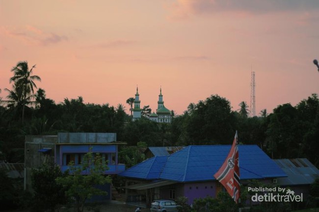 Ngabuburit Sambil Berburu Senja di Jembatan Layang Banda Aceh