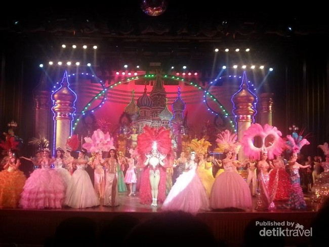 Nonton Ladyboy, Sampai Nonton Gajah di Bangkok