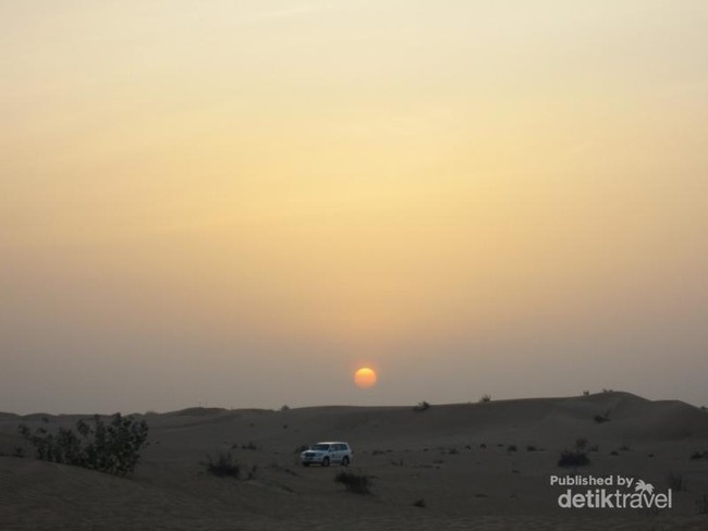 Offroad & Tari Perut, Uji Adrenalin Ala Dubai