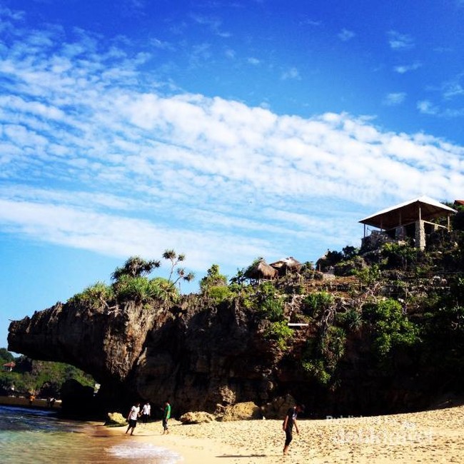 Pantai Indrayanti, Bali Ala Gunungkidul