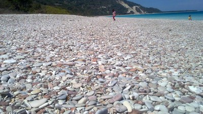 Pantai Kolbano, Surga Tersembunyi di Nusa Tenggara Timur