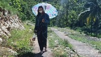 Kondisi Jalan yang Masih Cor Kanan Kiri