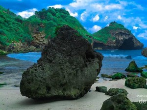 Pantai Krokoh, Terdengar Asing namun Terlihat Asri