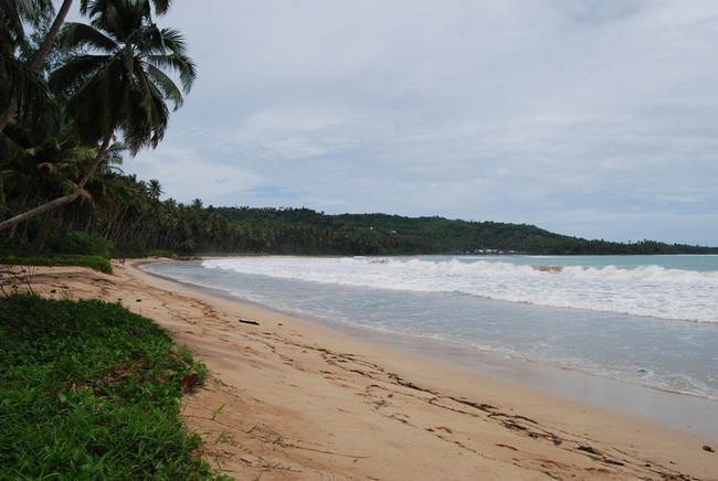 Pantai Lagundri, Nias