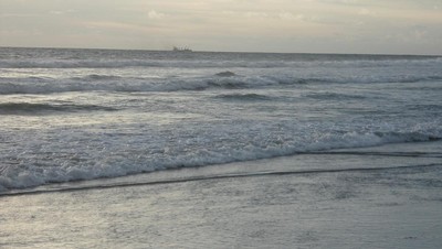 Pantai Panjang, Destinasi Akhir Pekan Favorit di Bengkulu