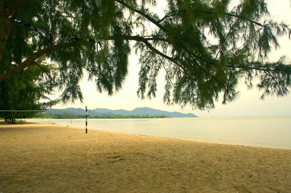 Pantai Pulau Karimun Besar  Riau