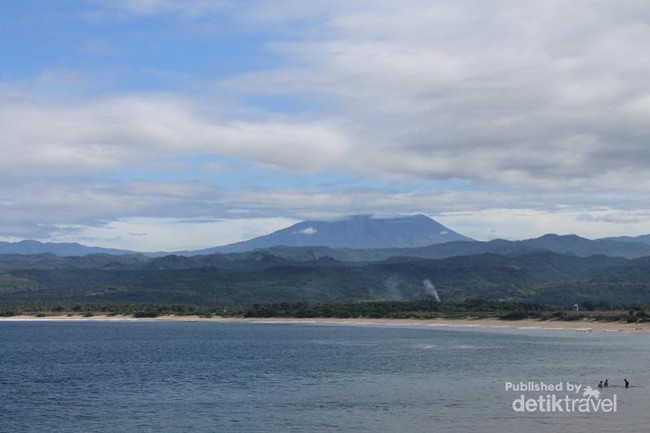 Pantai Santolo di Garut, Seperti Milik Pribadi