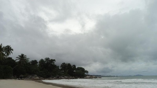 Pantai Tanjung Kelayang Juga Ada di Bangka