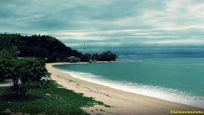 Pantai Tapaktuan, Bagai Kuta Pindah ke Aceh