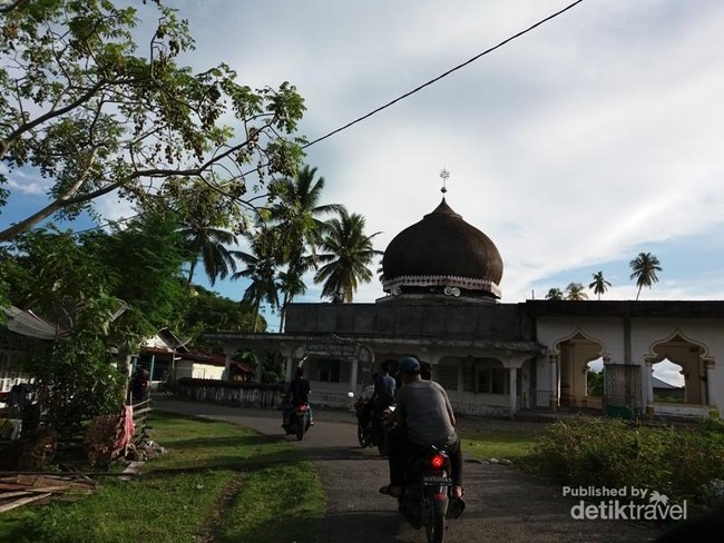 Pantai yang Sedang Hits di Aceh Selatan Nih!