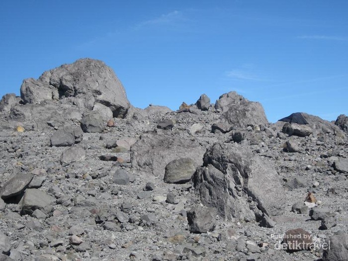 Pasar Bubrah Gunung Merapi, Seperti di Planet Lain!