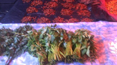 Pasar di Atas Papan