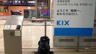 Penampakan Pikachu di Bandara Kansai, Jepang
