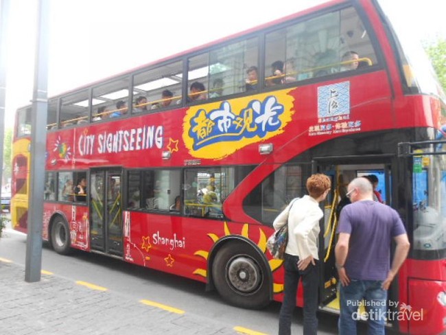 Pengalaman Keliling Shanghai dengan Hip Hop Bus