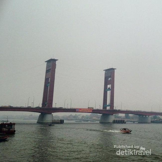 Pengalaman Traveling ke Palembang Saat Bencana Asap