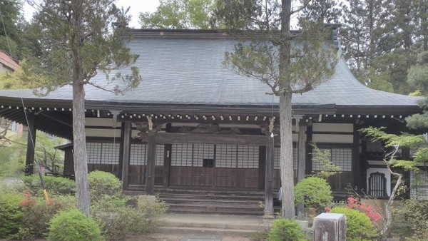 Penginapan Indah Berbentuk Kuil di Takayama, Jepang