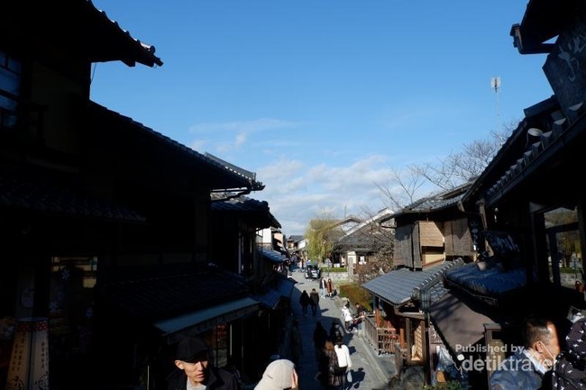 Perjalanan Seru ke Kuil Kiyomizudera di Kyoto