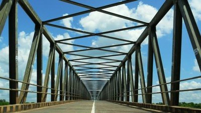 Pesona Jembatan 7 Wali-Wali, Merauke