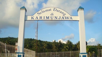 Pesona Karimunjawa, Dari Sunset Sampai Hiu