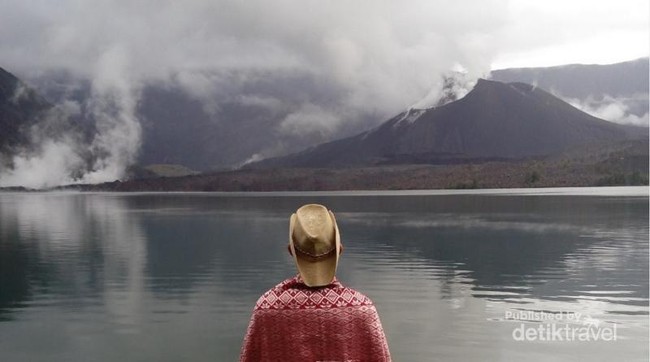 Pesona Segara Anak Gunung Rinjani