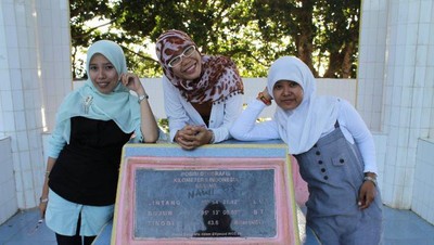 Pijakkan Kaki di 0 KM Indonesia
