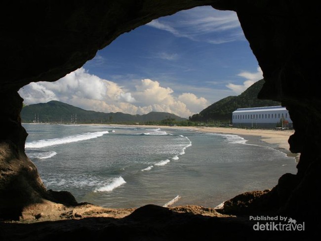 Potret Cantik dari Gua Tersembunyi di Pantai Lhoknga, Aceh