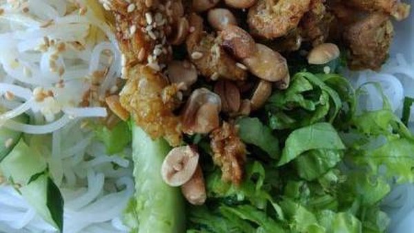 Potret Jajanan Pinggir Jalan Kota Nha Trang Vietnam