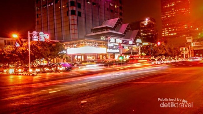 Potret Jakarta yang Tak Pernah Tidur
