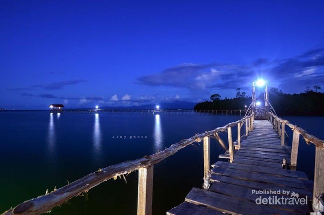 Potret Keindahan Pulau Buru yang Jarang Orang Tahu