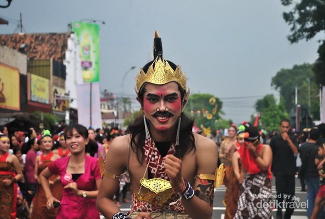 Potret Kemeriahan Pisowanan Agung Yogyakarta