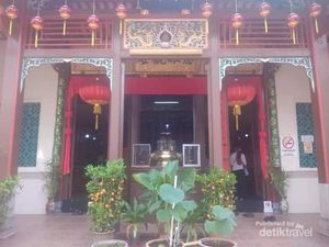 Potret Kuil Cheng Hoon Teng di Melaka