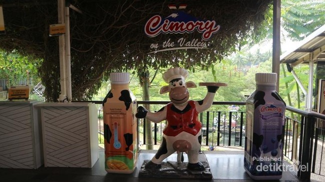 Potret Libur Akhir Pekan Seru di Cimory on The Valley