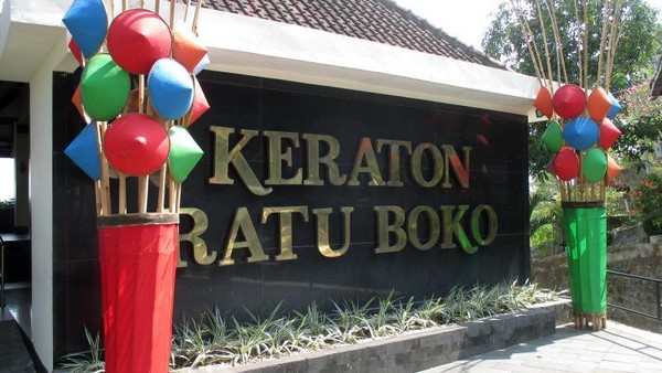 Potret Reruntuhan Keraton Ratu Boko