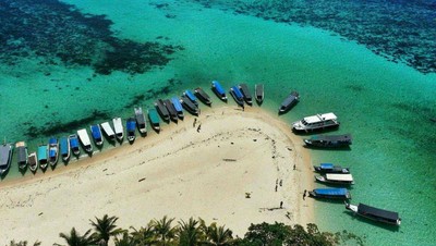 Pulau & Pantai Cantik di Belitung