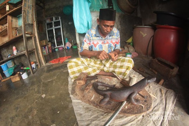 Pulau Komodo, Rumah Sang Naga Purba