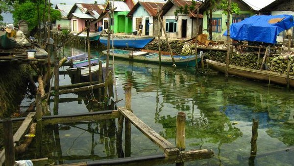 Pulau Wangi-Wangi