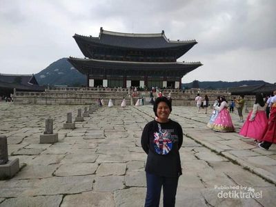 Ramainya Istana Terbesar Korsel Sebelum Pandemi Corona