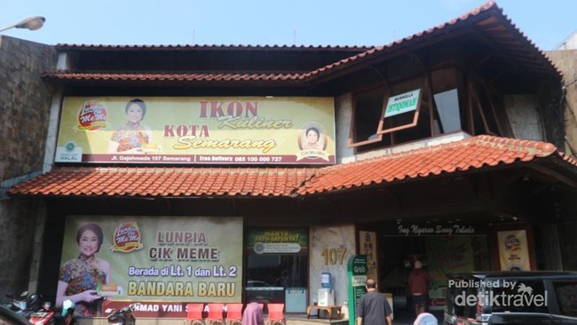 Rekomendasi Oleh-oleh Semarang: Lunpia Cik Meme